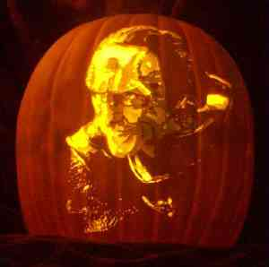 Illustration for article titled Incredible but Real: Science Fiction and Fantasy Pumpkin Carvings!